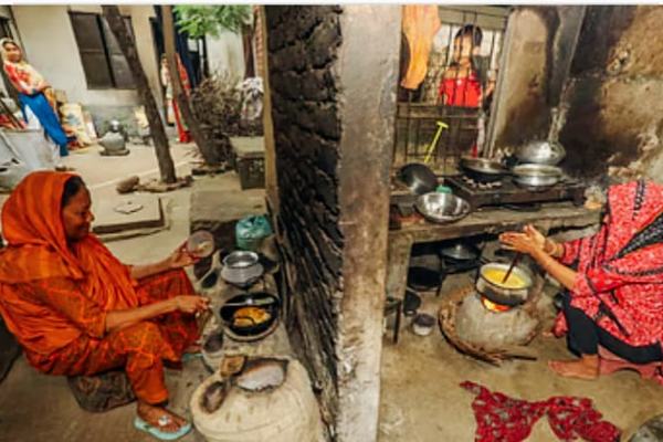 গ্যাস ও বিদ্যুতের তীব্র সংকট: চরম দুর্ভোগে জনজীবন, উৎপাদনে ধাক্কা
