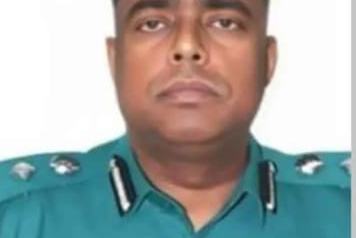 ভাইরাল বক্তব্যে তোলপাড়: খুলনা থেকে সরিয়ে পুলিশ সদরদপ্তরে রাশিদুল ইসলাম