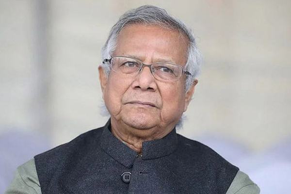 তড়িঘড়ি দেশ ছাড়লেন ইউনূস, ফ্রান্স সফর ঘিরে নতুন আলোচনা।