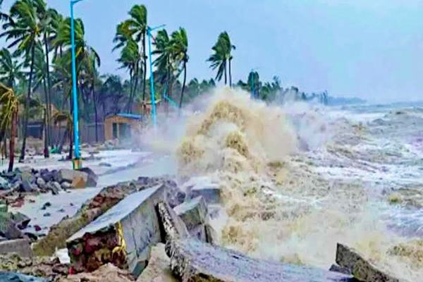 দেশের ৮ অঞ্চলে ঝড়-বৃষ্টি ও ভারী বর্ষণের পূর্বাভাস, নদীবন্দরে ১ নম্বর সতর্ক সংকেত