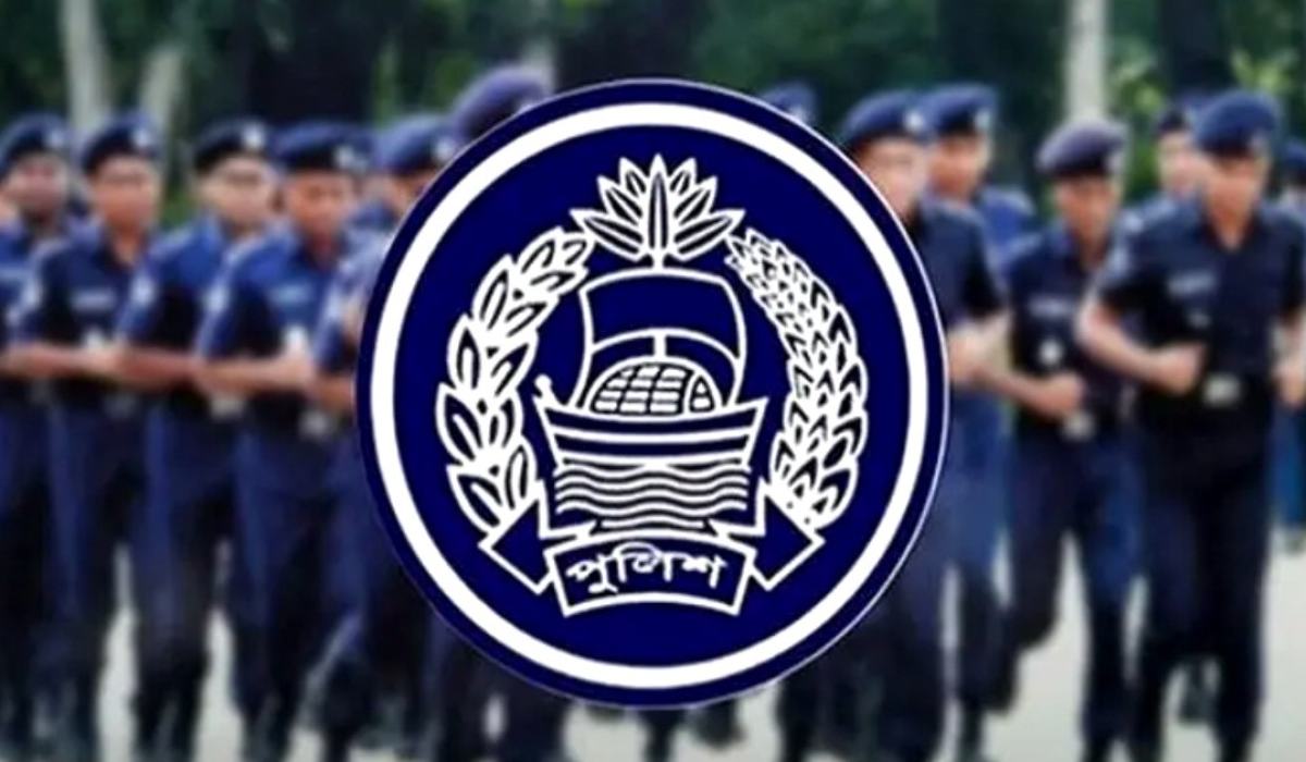 পুলিশের যানবাহনে সম্ভাব্য নাশকতা রোধে দেশজুড়ে সর্বোচ্চ সতর্কতা জারি