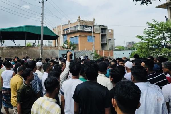 উত্তরখানে ডিএনসিসি প্রশাসক ও এমপির ওপর হামলার অভিযোগ, হাসপাতালে নেওয়া হয়েছে