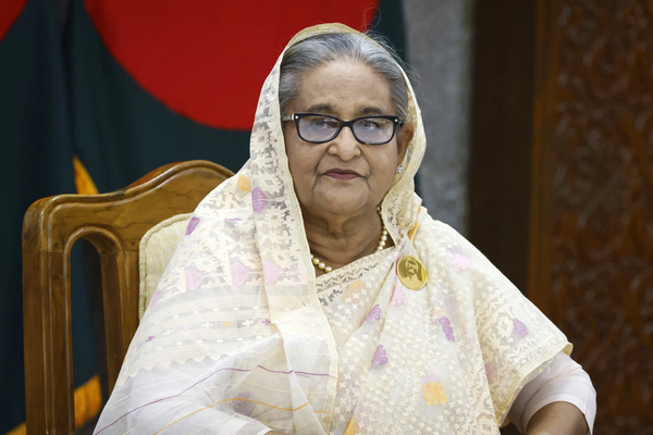 শেখ হাসিনার প্রথম প্রকাশ্য উপস্থিতি ৫ আগস্টদিল্লিতে ভার্চুয়াল বক্তব্যে রাজনৈতিক রোডম্যাপ ও দেশে ফেরার পরিকল্পনা তুলে ধরতে পারেন সাবেক প্রধানমন্ত্রী