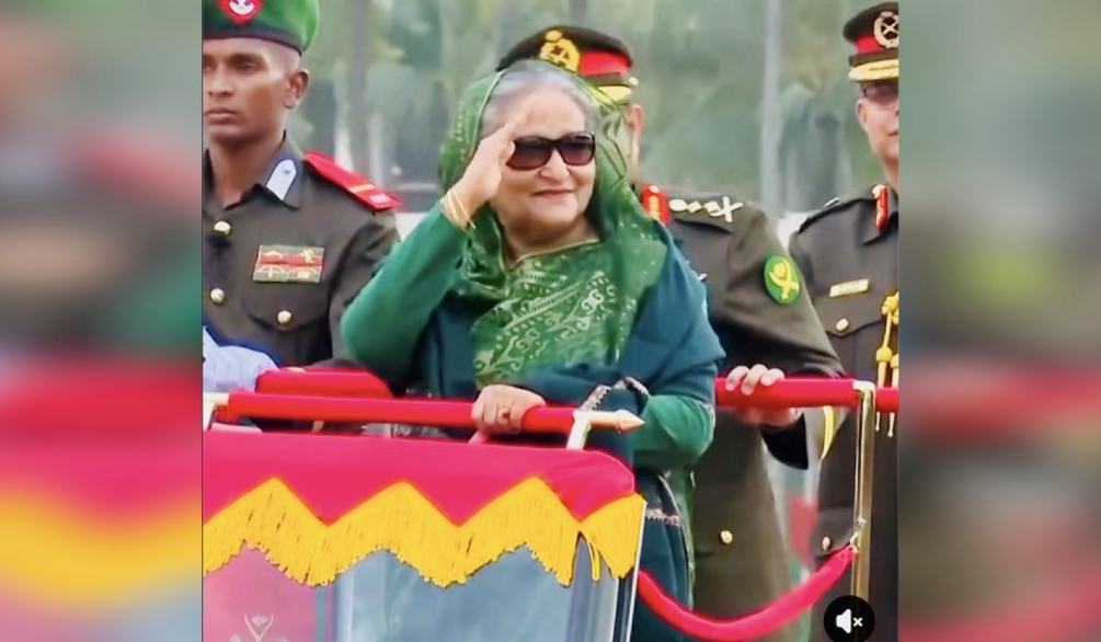 “দেশ ও জনগণকে রক্ষা করতেই বাংলাদেশে ফিরব”: ভার্চুয়াল সংবাদ সম্মেলনে শেখ হাসিনা